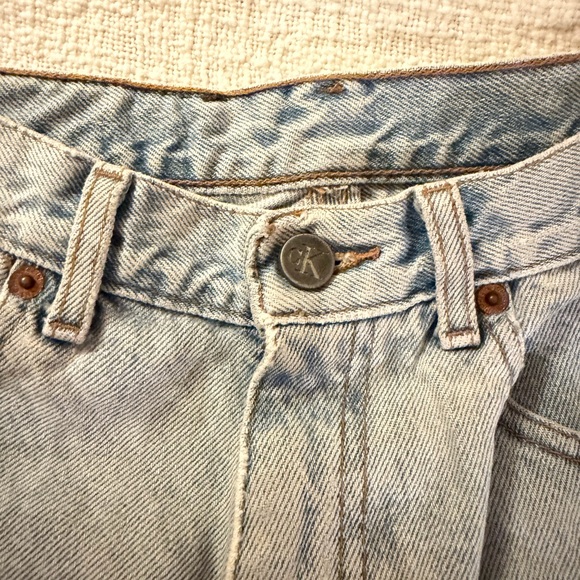 Vintage Calvin Klein Denim Shorts Sz 4 - Picture 4 of 7